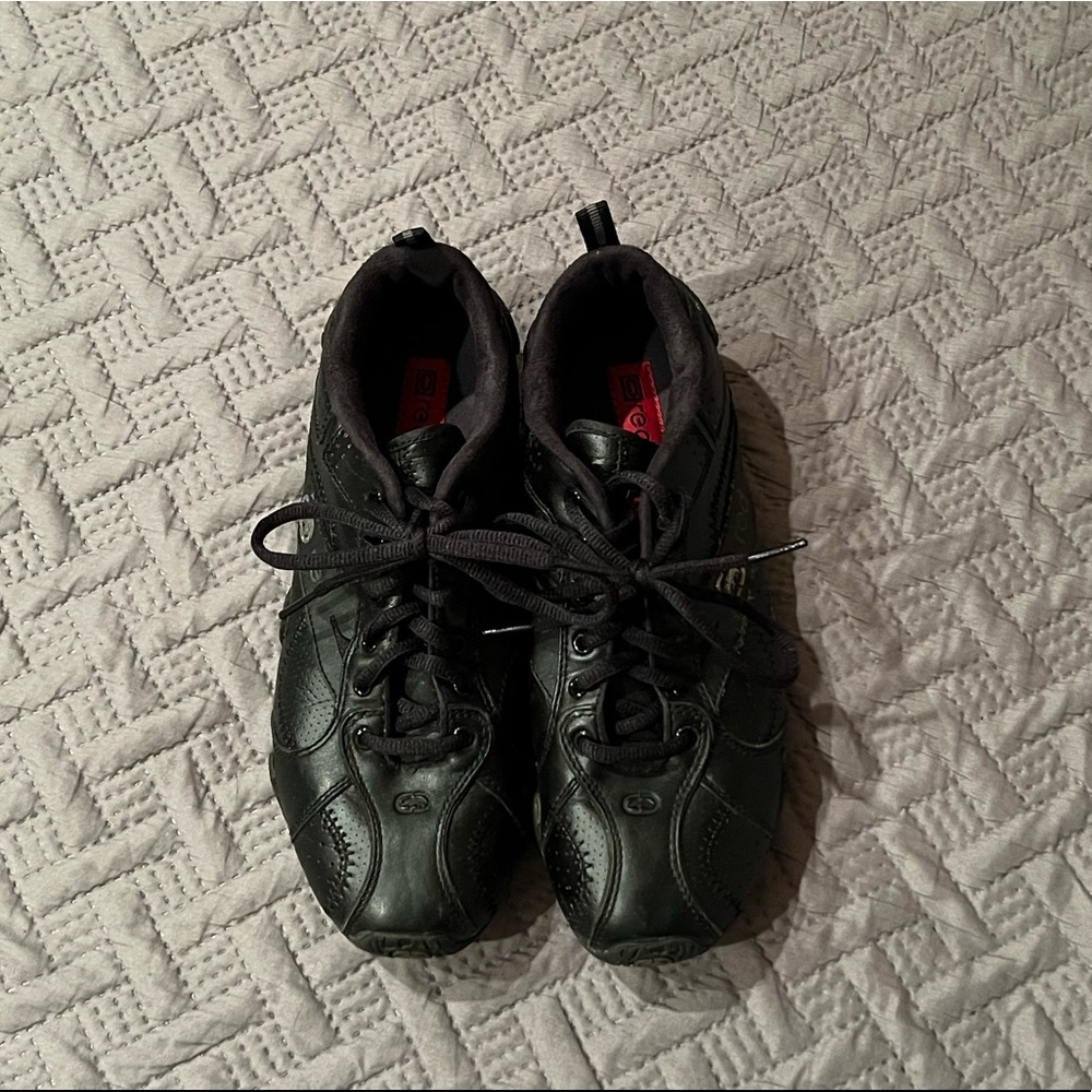 Black Red Dog Sneakers